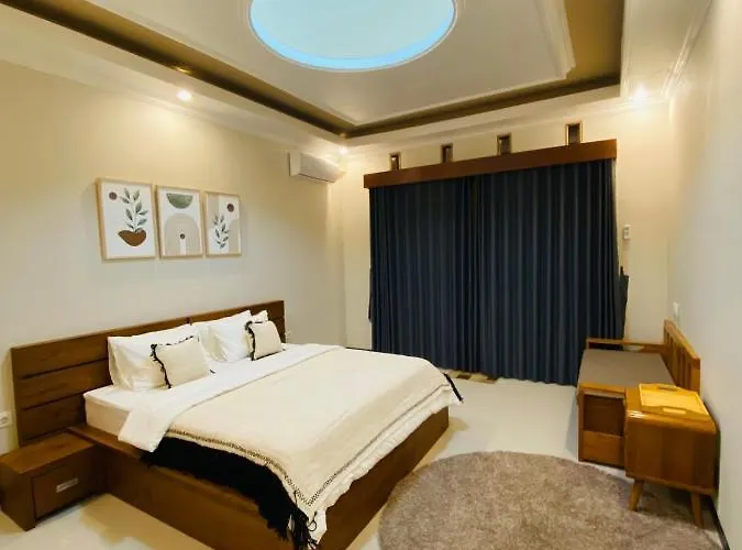 Casa Batur 3*